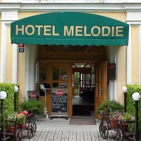 Отель Melodie